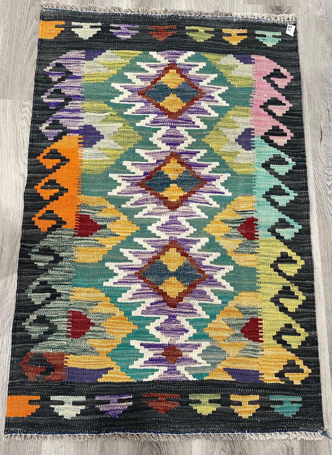 Handmade Persian Kilim Rug