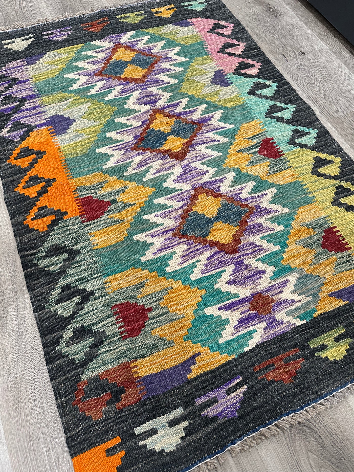 Handmade Persian Kilim Rug