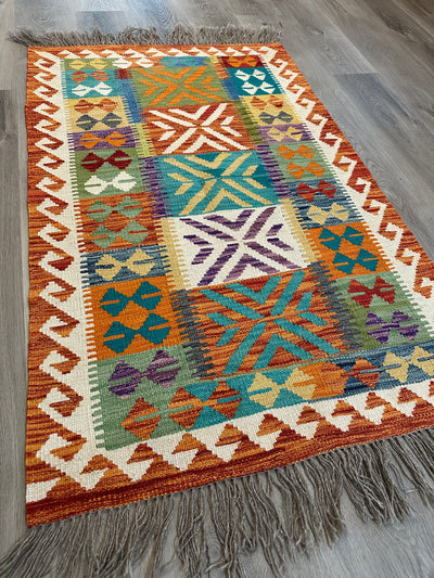 Handmade Persian Kilim Rug