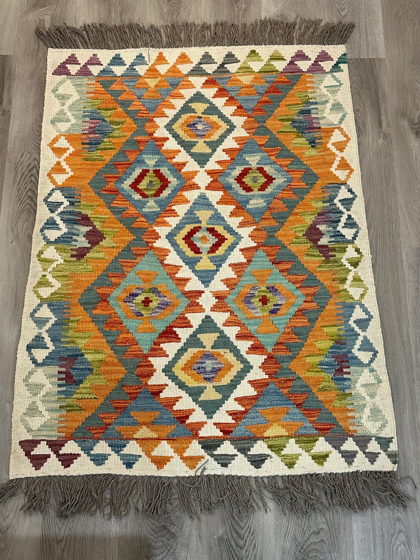 Handmade Persian Kilim Rug