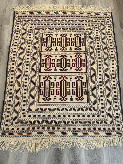 Handmade Persian Kilim Rug