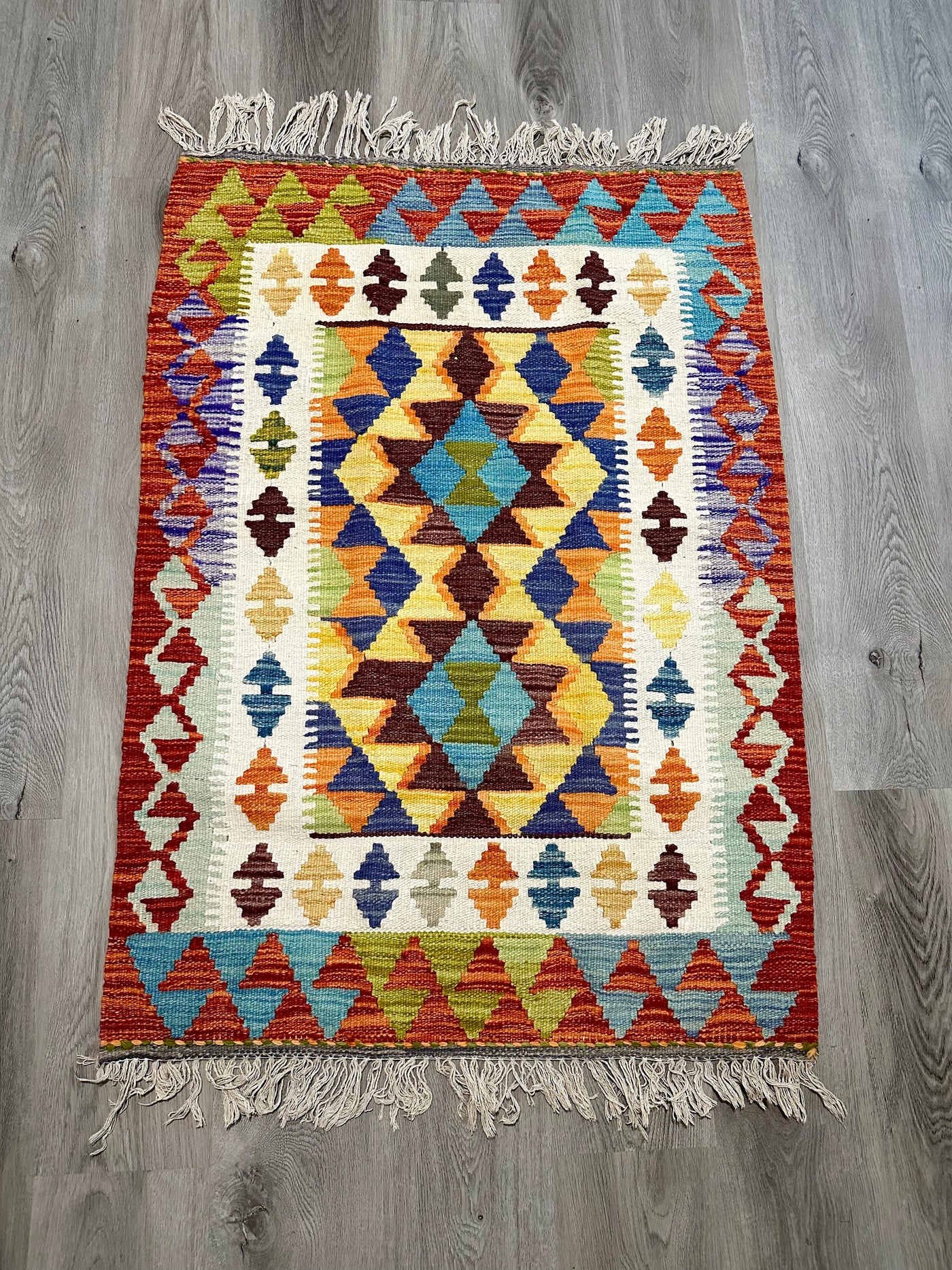 Handmade Persian Kilim Rug