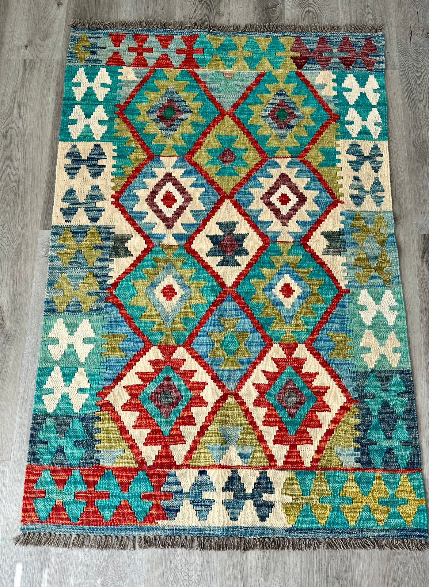 Handmade Persian Kilim Rug