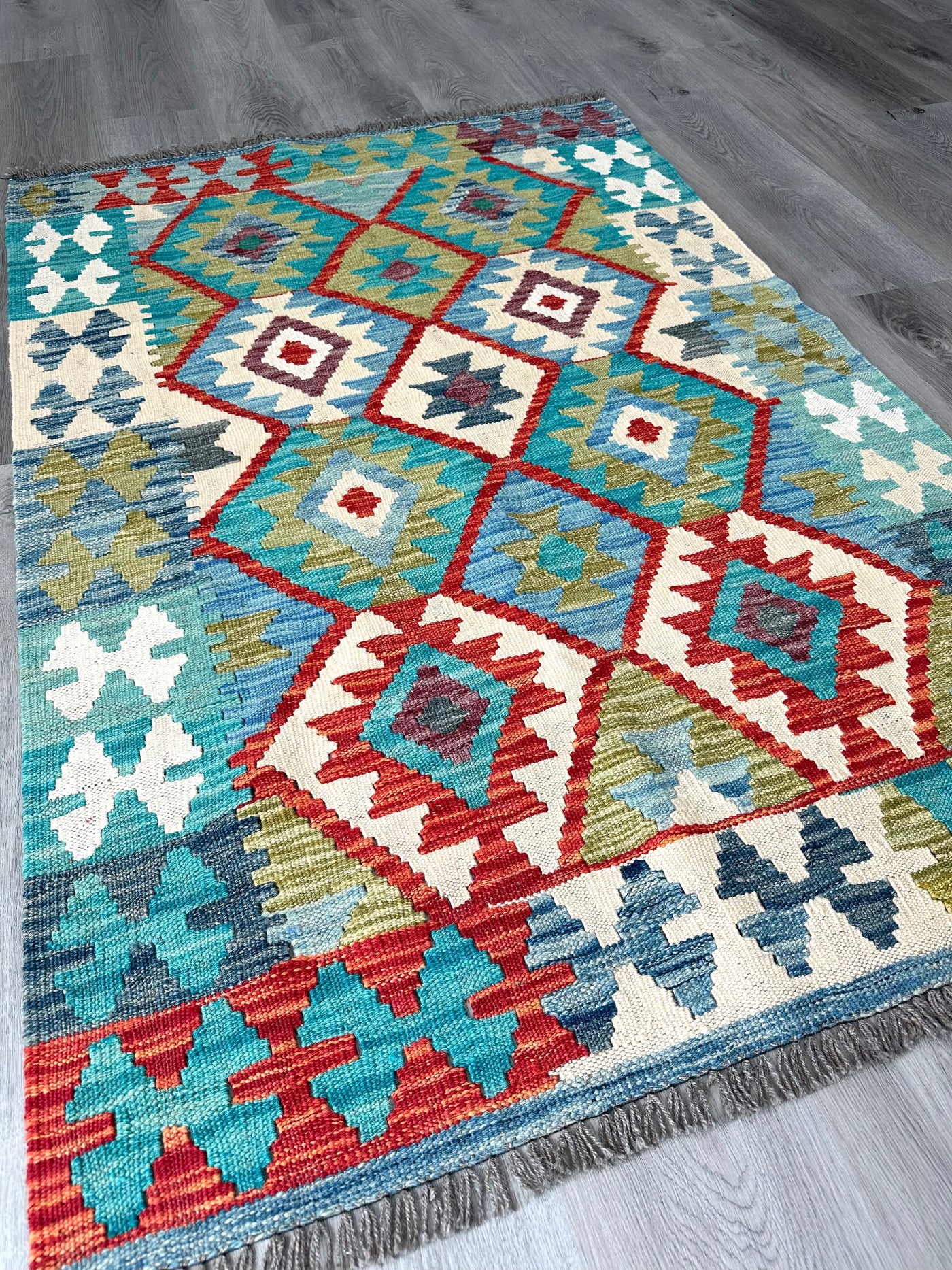 Handmade Persian Kilim Rug