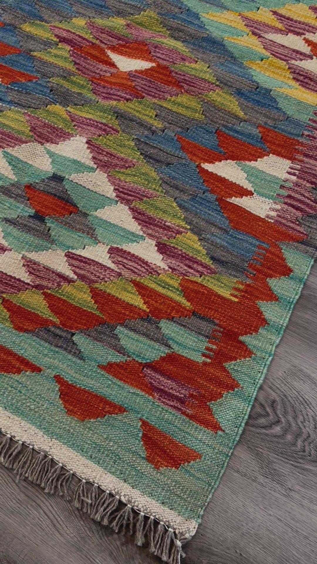 Handmade Persian Kilim Rug