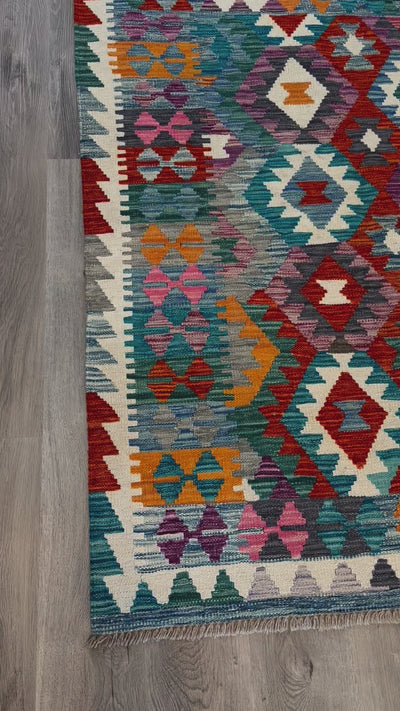 Handmade Persian Kilim Rug