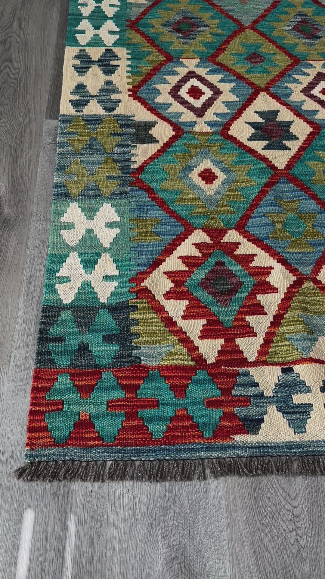 Handmade Persian Kilim Rug