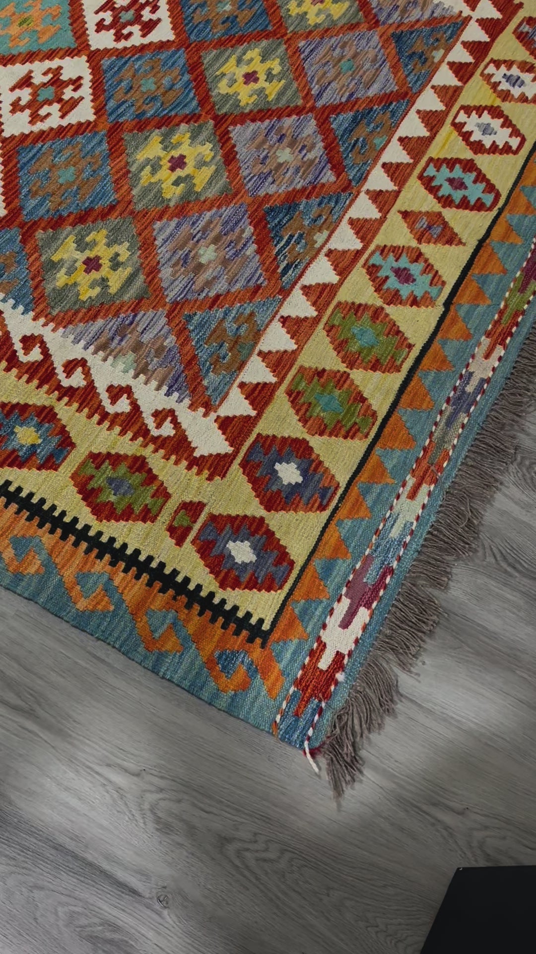 Handmade Kilim Rug