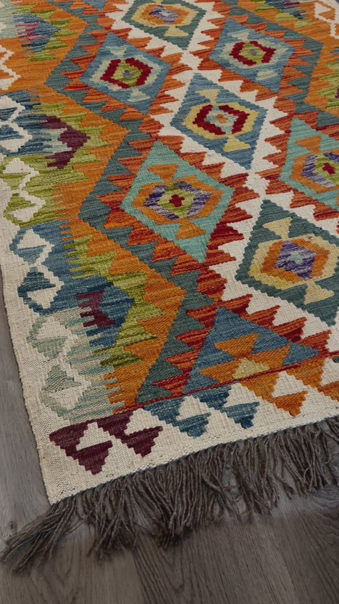 Handmade Persian Kilim Rug