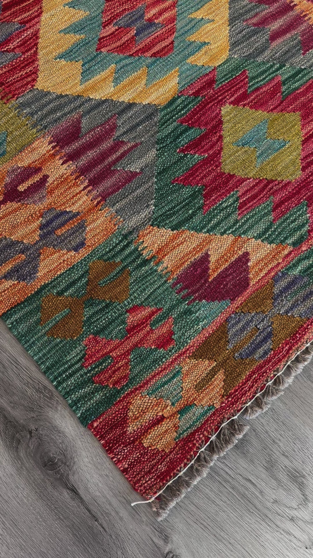 Handmade Persian Kilim Rug