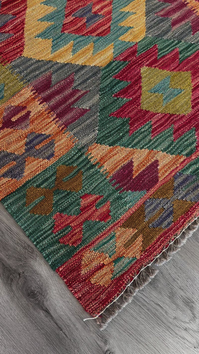 Handmade Persian Kilim Rug